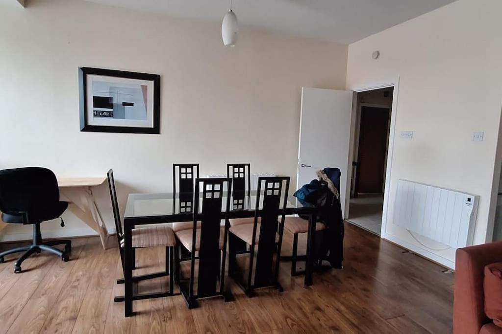 3bed 3bath Liffey River View Apartment