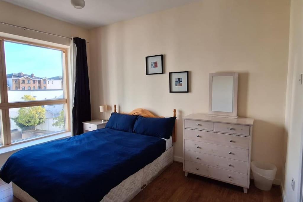 3bed 3bath Liffey River View Apartment *