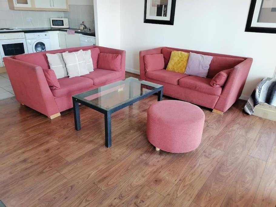 3bed 3bath Liffey River View Apartment Dublin